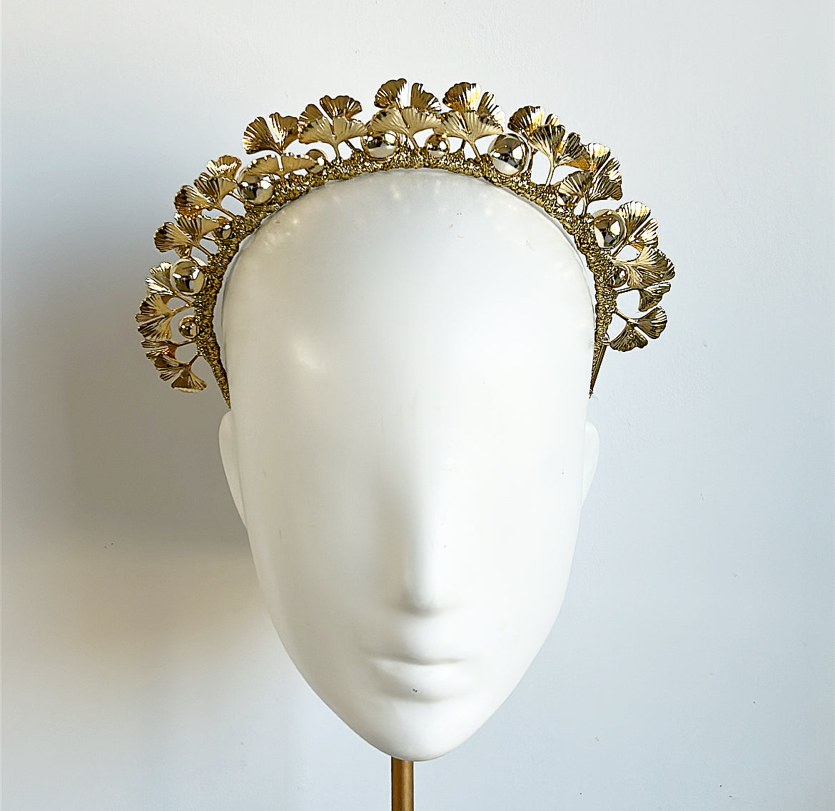 Gingko crown