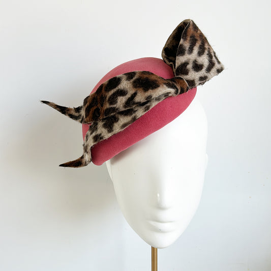 Raspberry fur felt tear drop with leopard sweeping bow