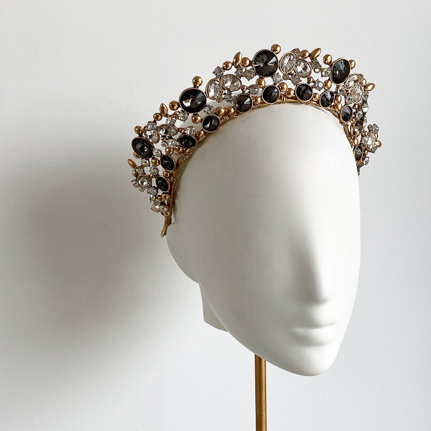 Alana Derby jewel