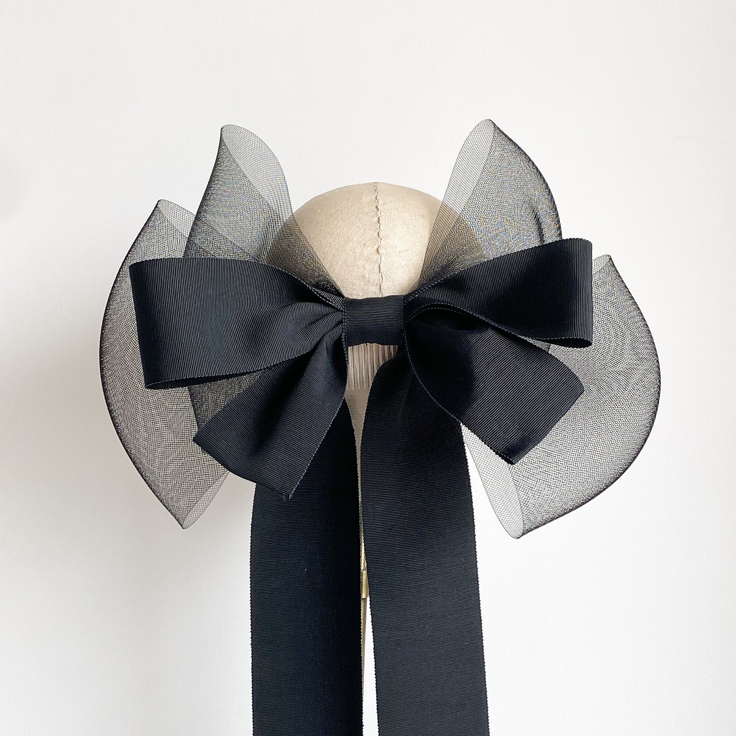 Mr Brownstone Bow