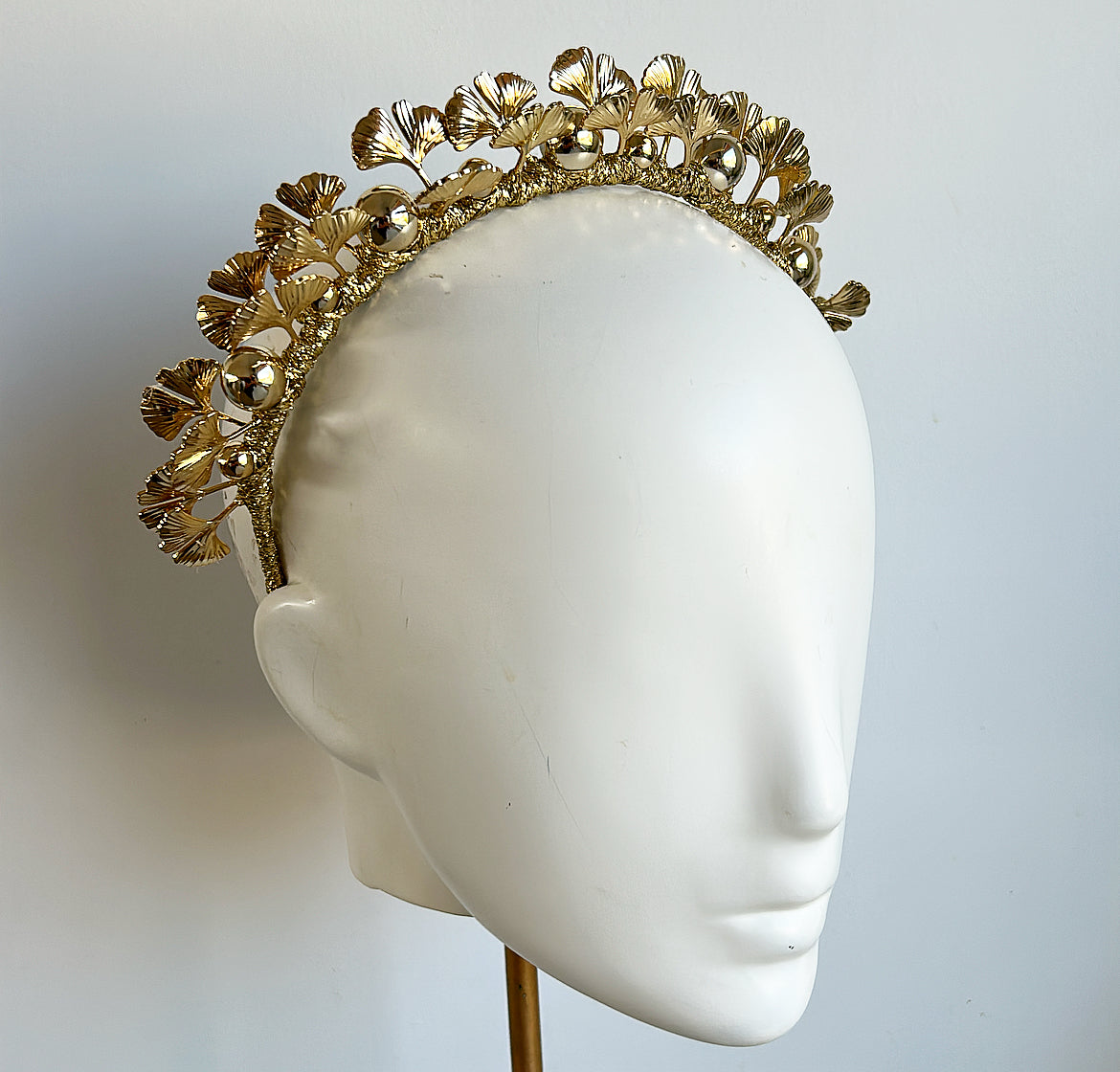 Gingko crown